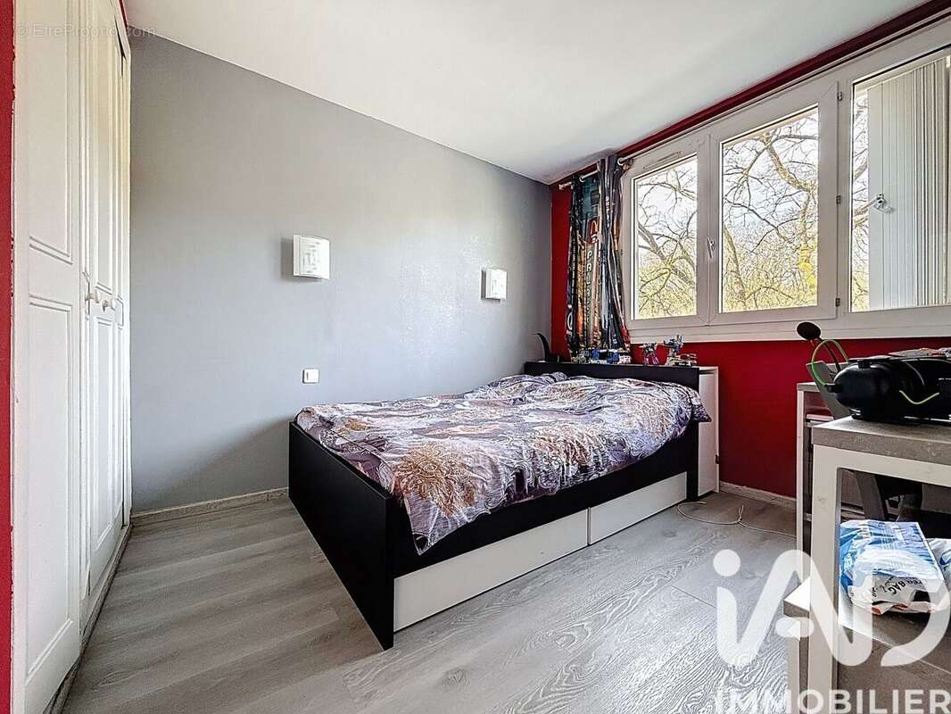 Photo 7 - Appartement à SAINT-GERMAIN-LES-ARPAJON