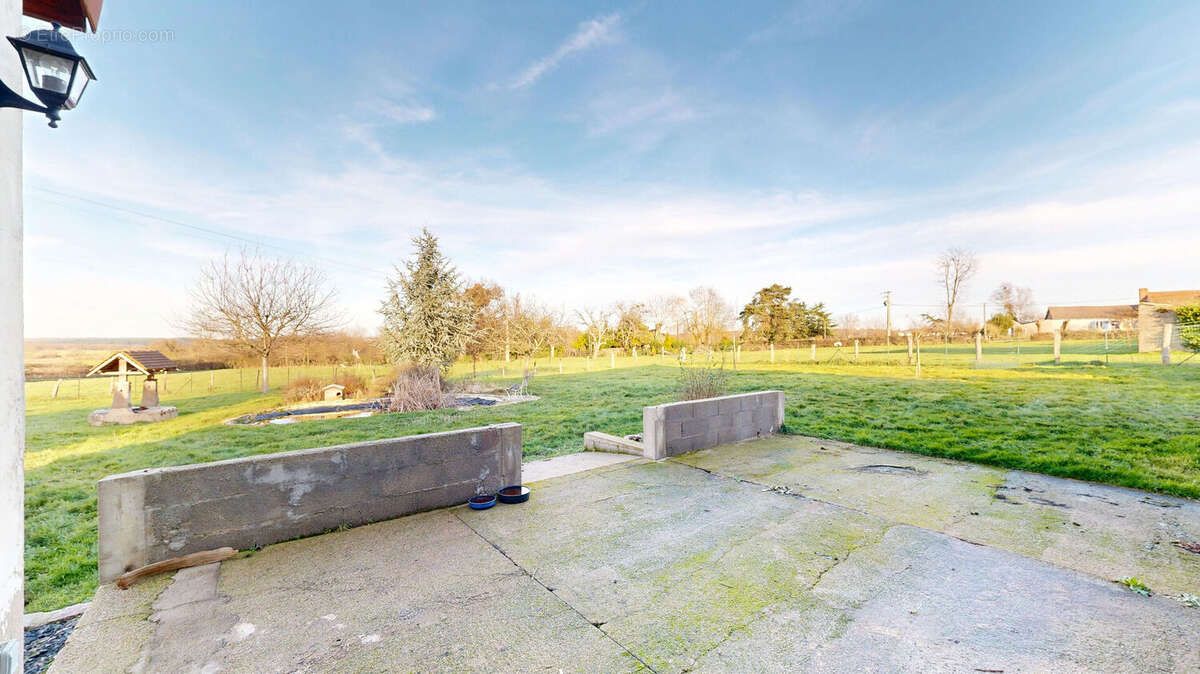 Maison à SAINT-AUBIN-SUR-LOIRE