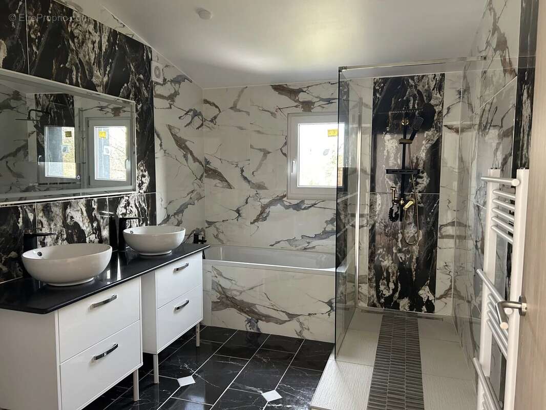 Maison à AUDINCOURT