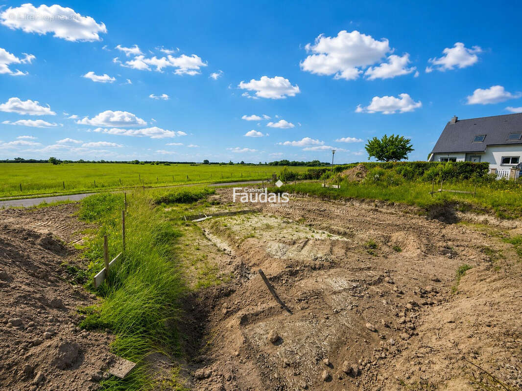 Terrain 613 m² à Blainville-Sur-Mer  - photo 3