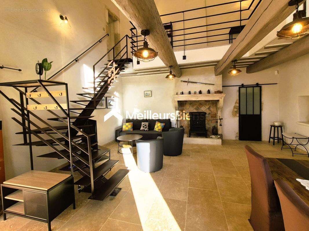 Maison à SAINT-JUST