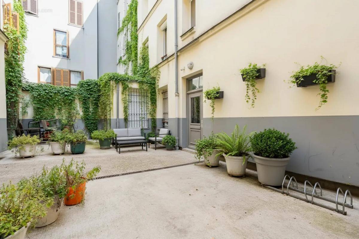 Appartement à PARIS-19E