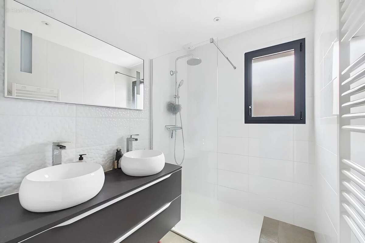 Maison contemporaine de plain-pied 2019 – 4 chambres – Garantie décennale – Saint-Sébastien-sur-Loire - photo 9