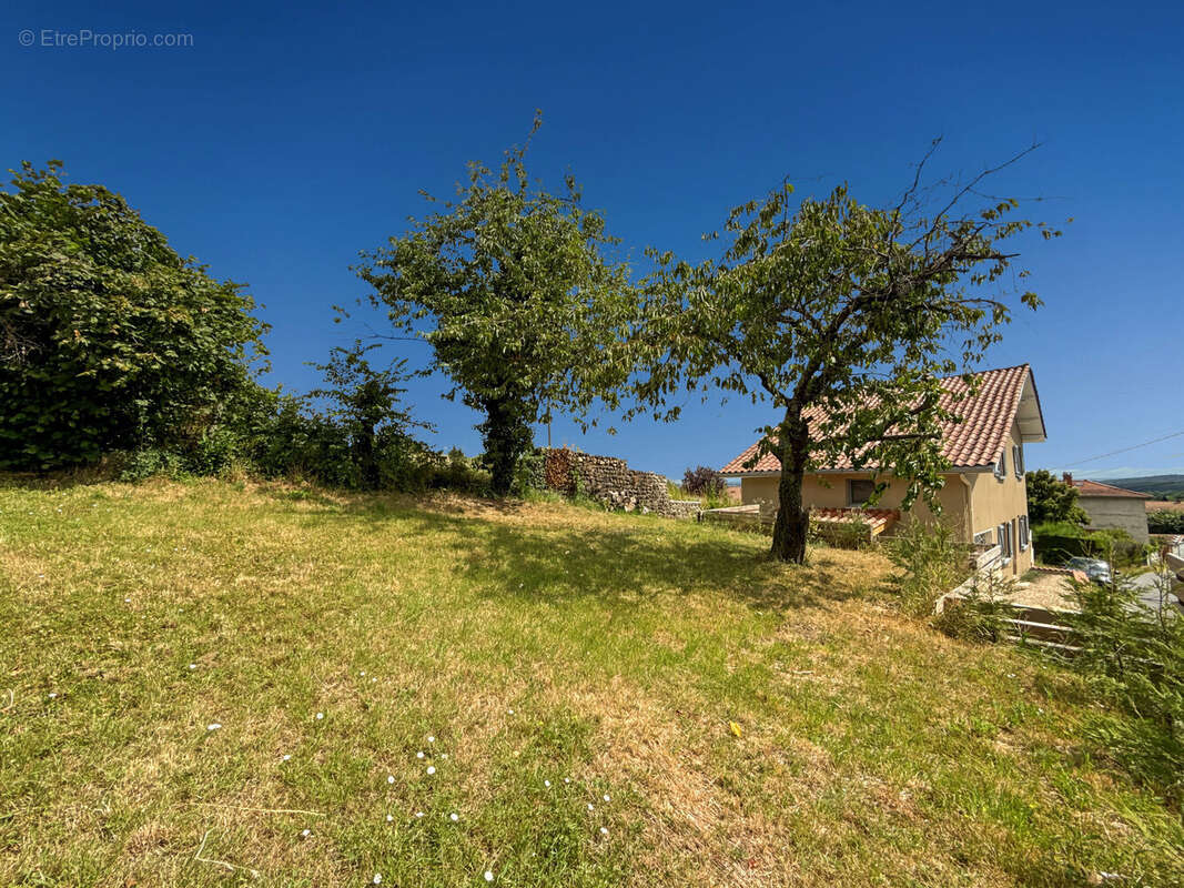 Maison 100 m² à Marcilly-Le-Chatel  - photo 8