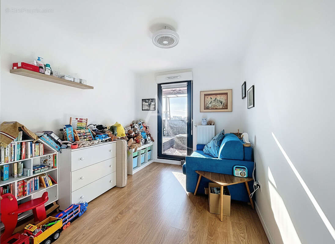 Appartement à COLOMBES