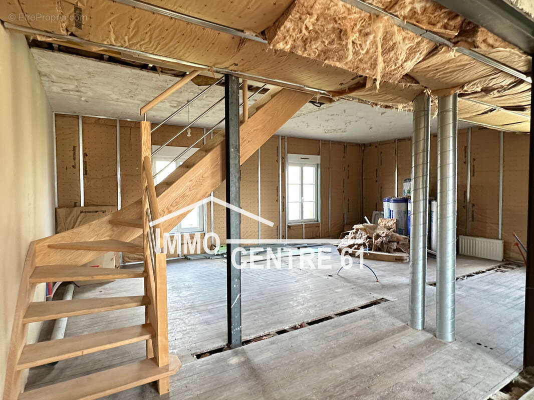Immeuble de rapport comprenant 8 appartements et 2 appartements à créer - photo 16