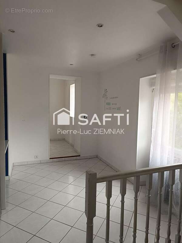 Maison 150 m² à Grez-En-Bouere  - photo 4