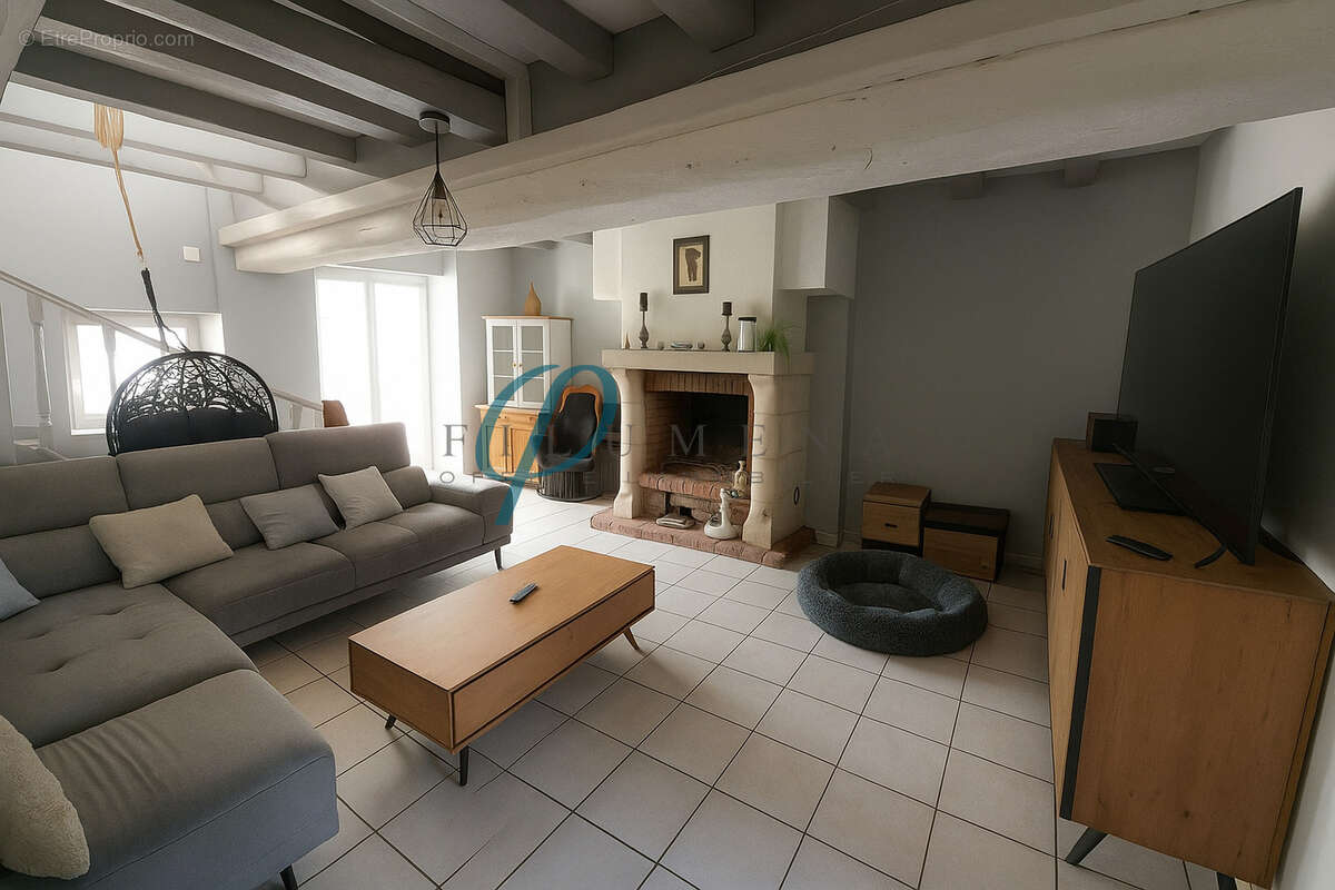 Maison à COUFFE