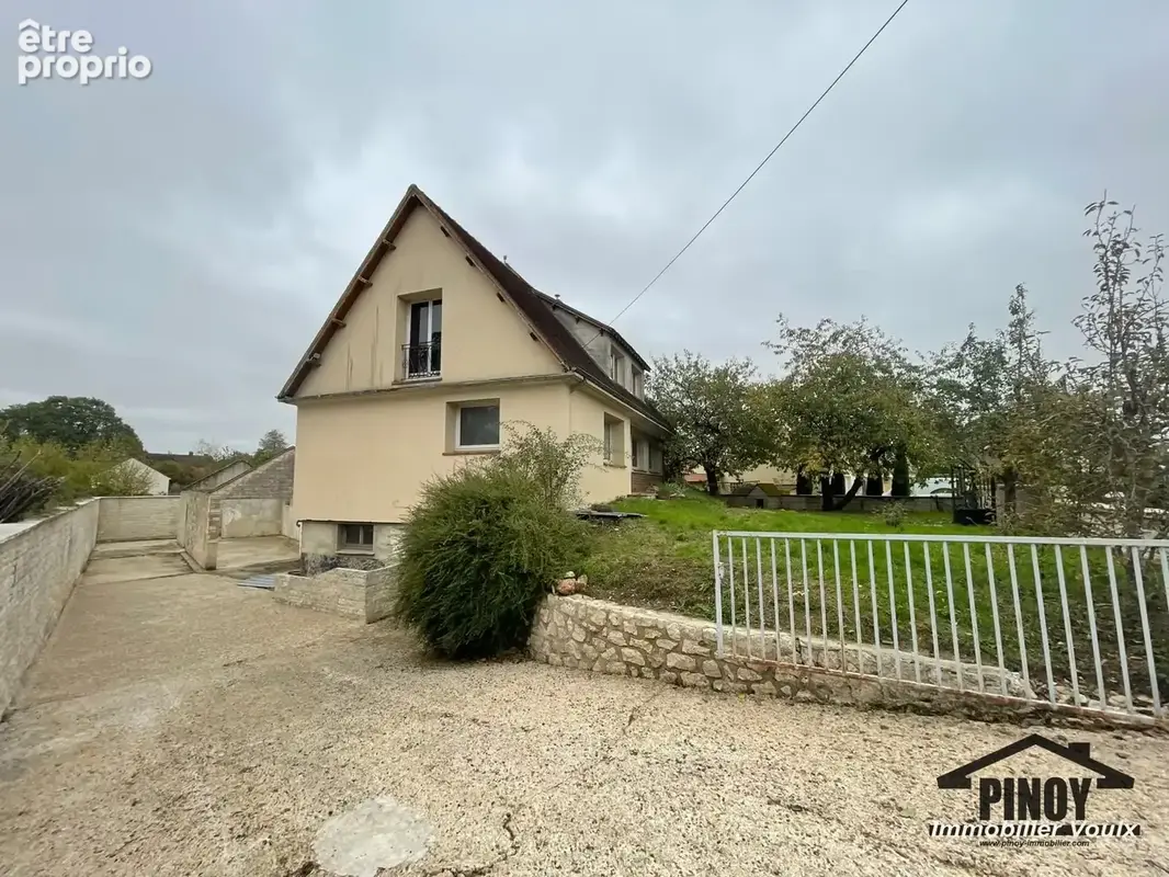 Egreville - Maison traditionnelle de 149m2 avec jardin. Beaux volumes et potentiel - photo 13