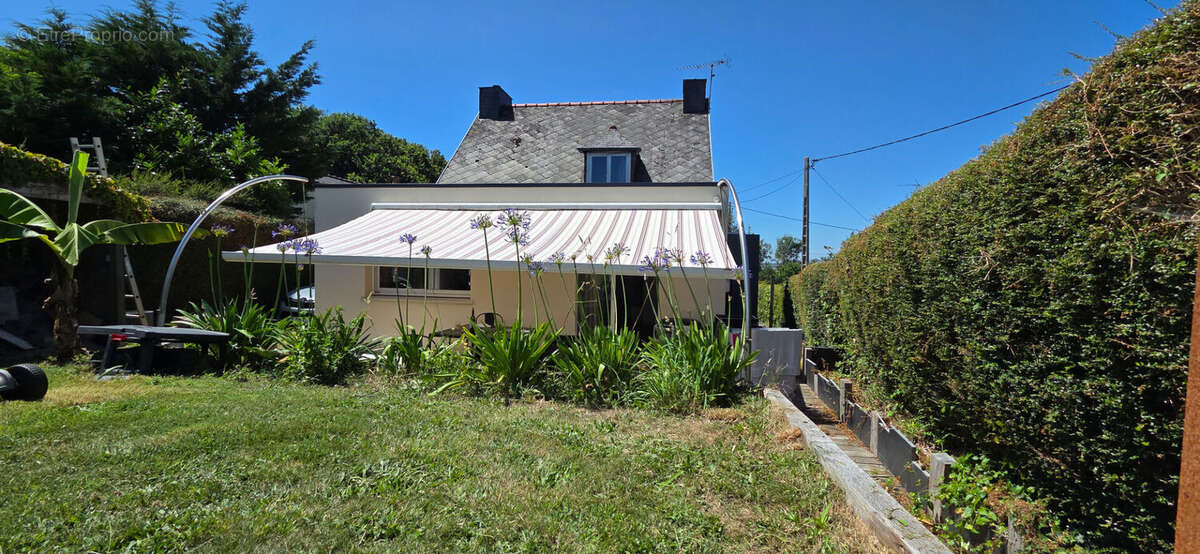 PLESTIN-LES-GREVES - Maison 106m² - 6 Pièces - photo 18