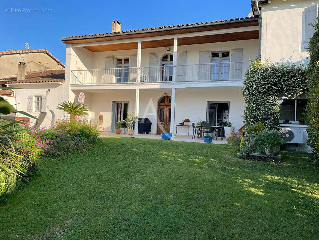Maison à LAVIT