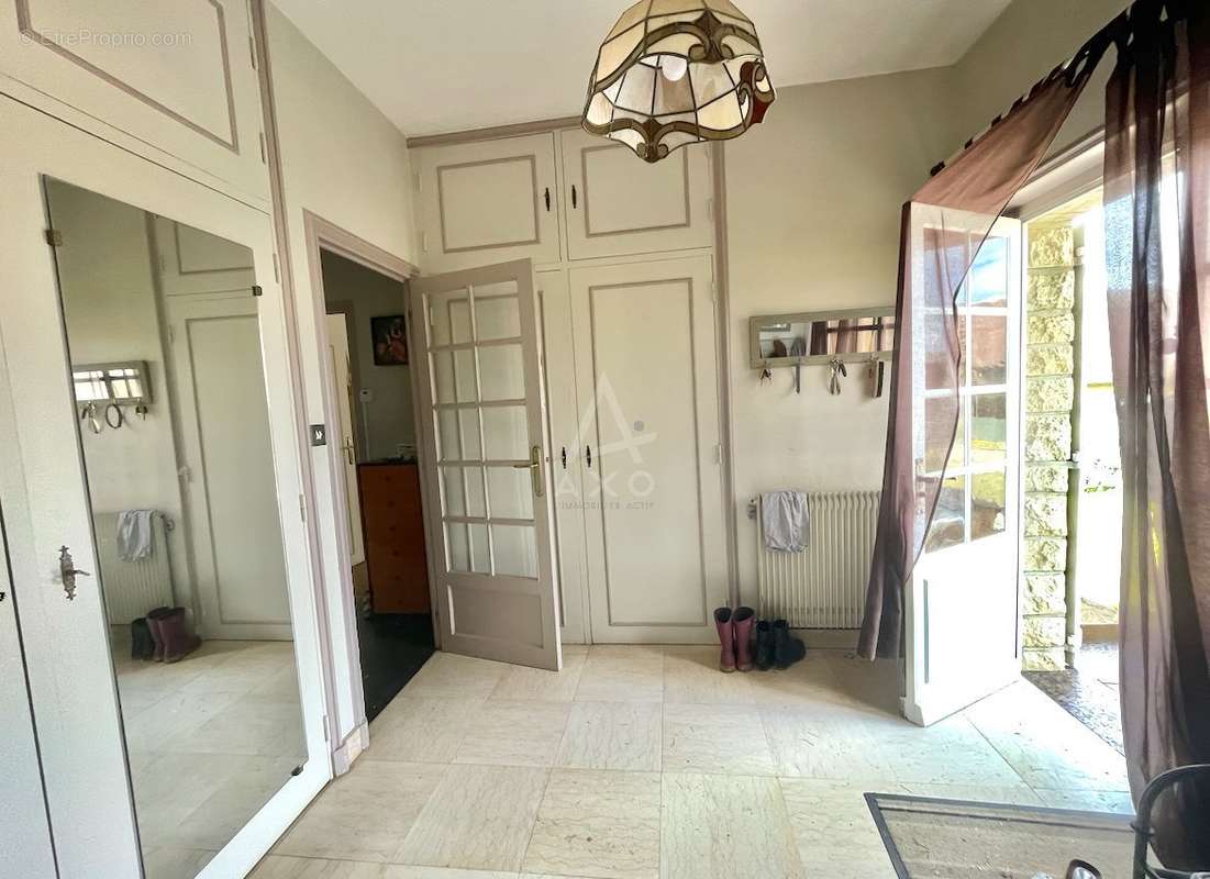 Maison à LE PIN-AU-HARAS