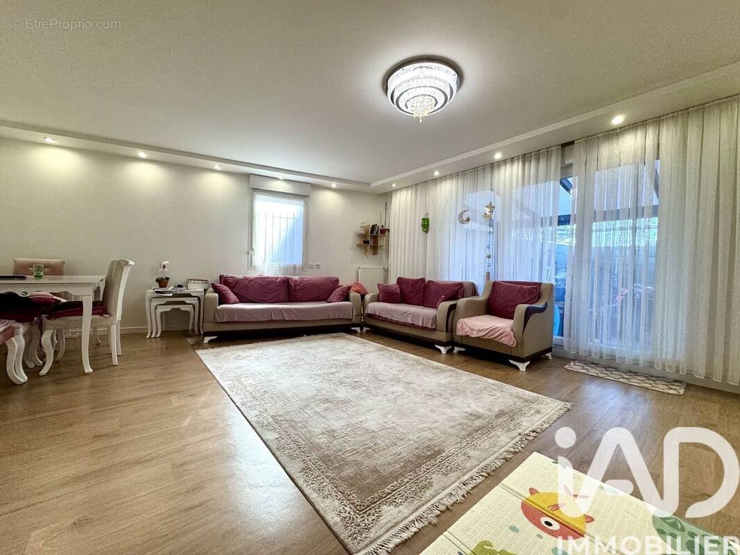 Photo 1 - Maison à MELUN