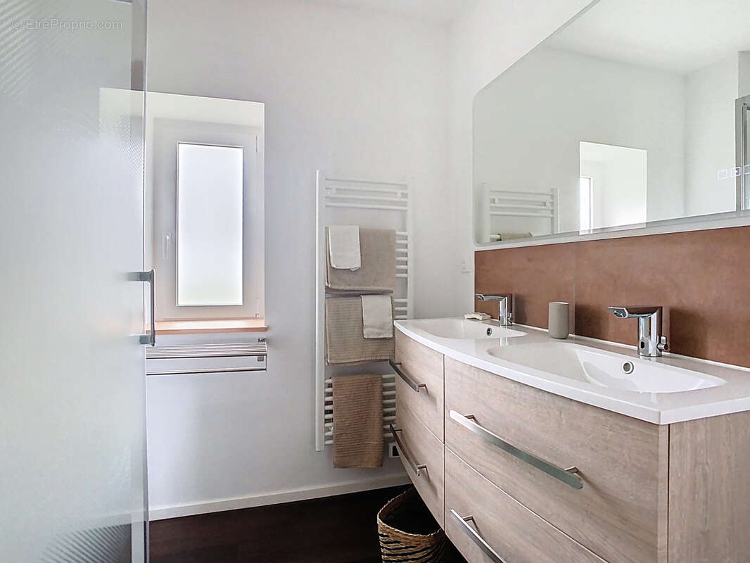 Maison à PICAUVILLE