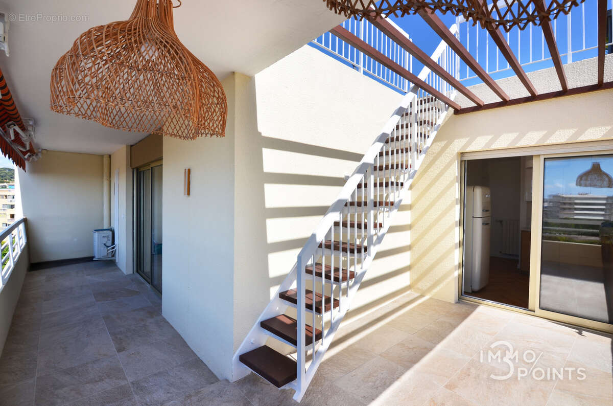 Appartement à CAGNES-SUR-MER