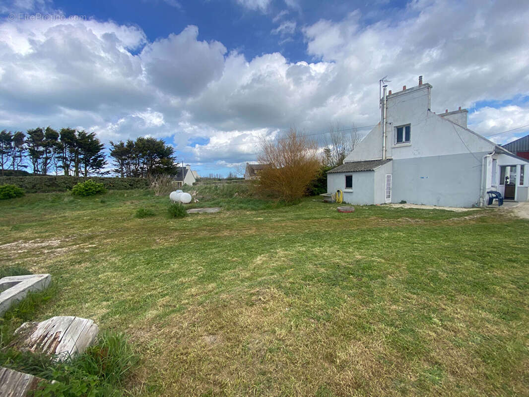 Exclusivité! Au coeur des Dunes de Kerlouan-Théven-Maison de Type 3/4-62m²+hangar - photo 3