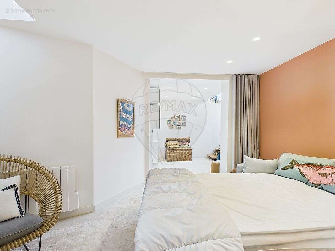 Maison à VAUX-SUR-MER