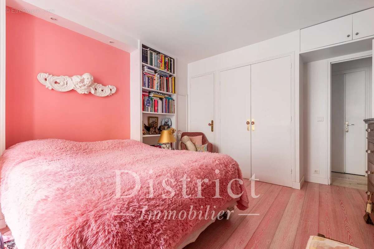 Appartement à PARIS-4E