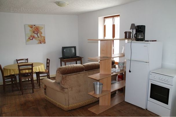 Maison à ANGLES-SUR-L&#039;ANGLIN