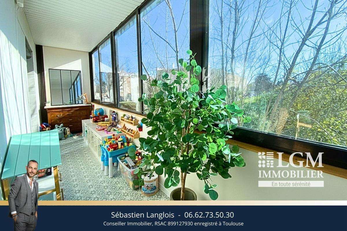 Appartement à COLOMIERS