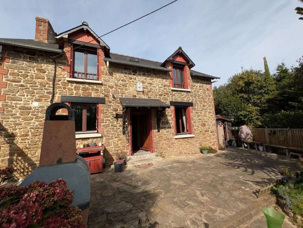 Maison à PLEURTUIT