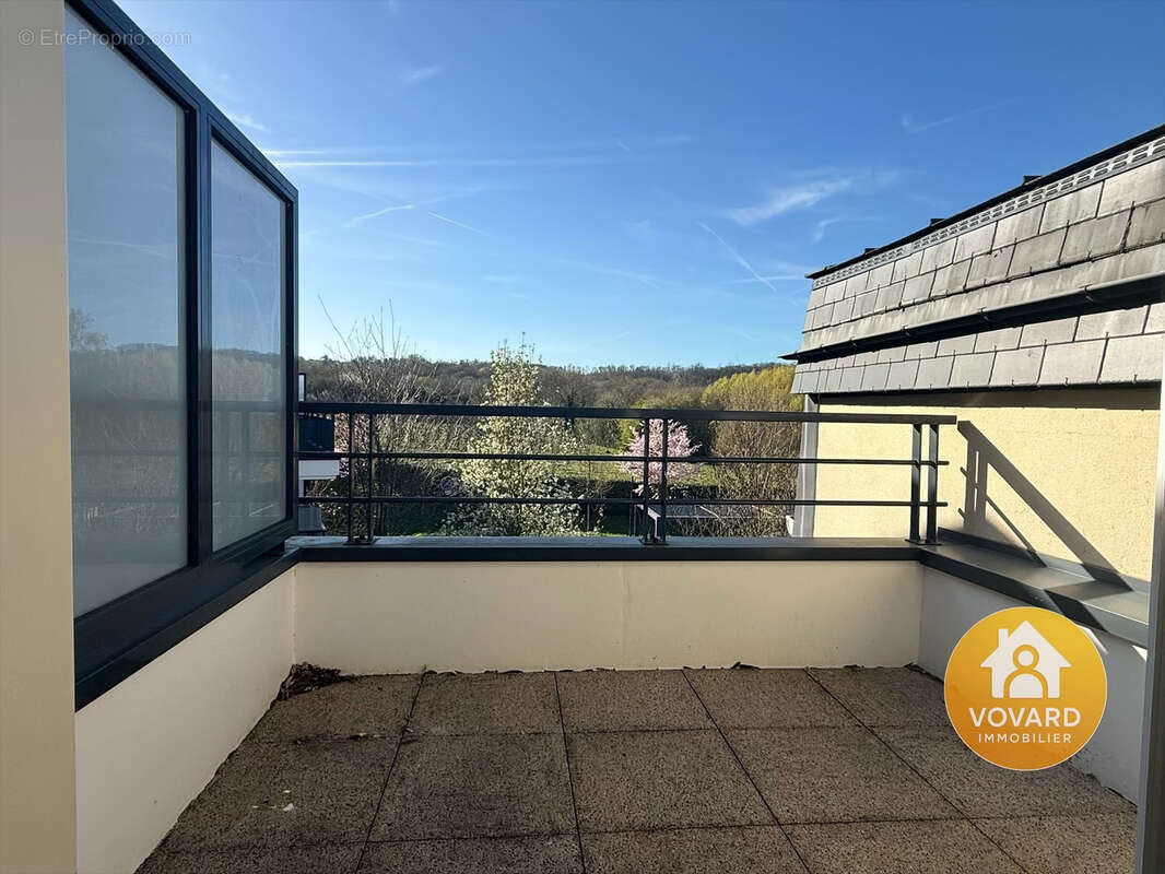 Appartement à SAINT-BRICE-SOUS-FORET