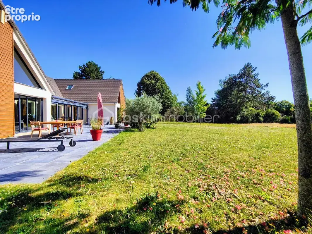 Maison av jardin arboré vue dégagée et sous-sol total ! - photo 13