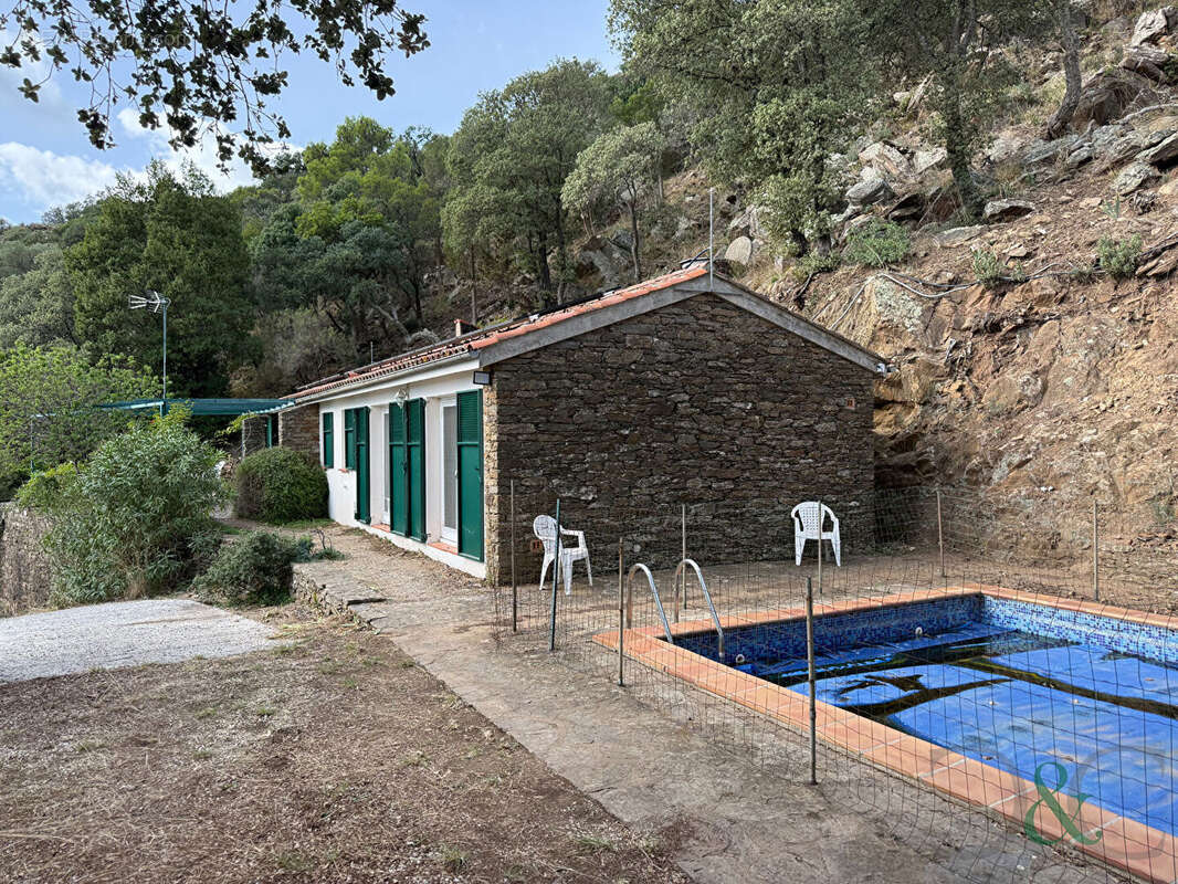 Maison à BORMES-LES-MIMOSAS