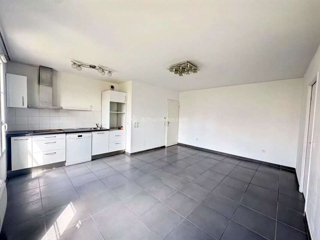 Appartement à SERRIS
