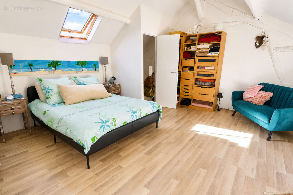 Domaine immobilier en centre ville - photo 7