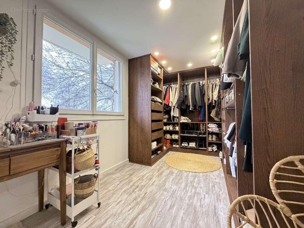 Appartement à CHAMPIGNY-SUR-MARNE