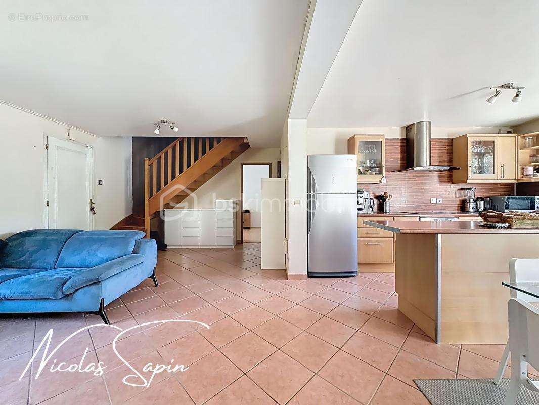 Maison à SECHILIENNE