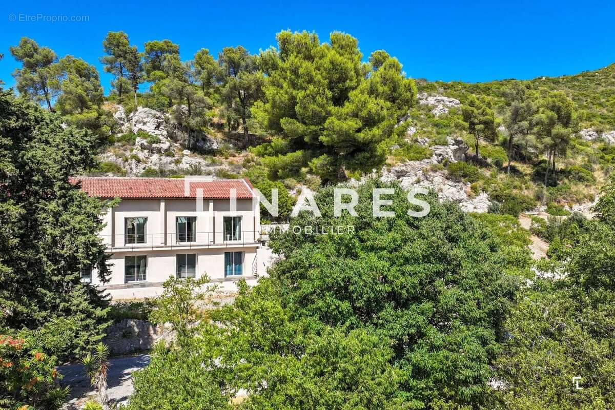 Maison à MARSEILLE-9E