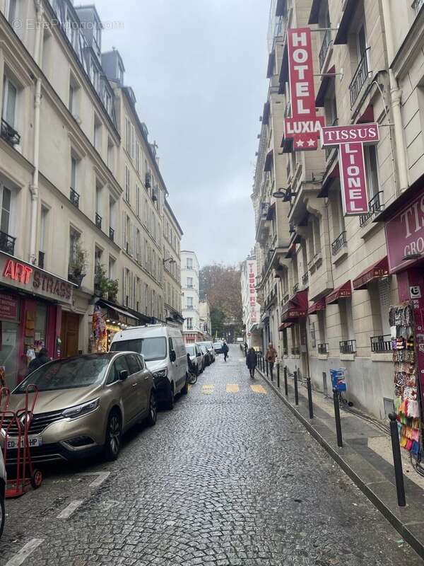 Appartement à PARIS-18E