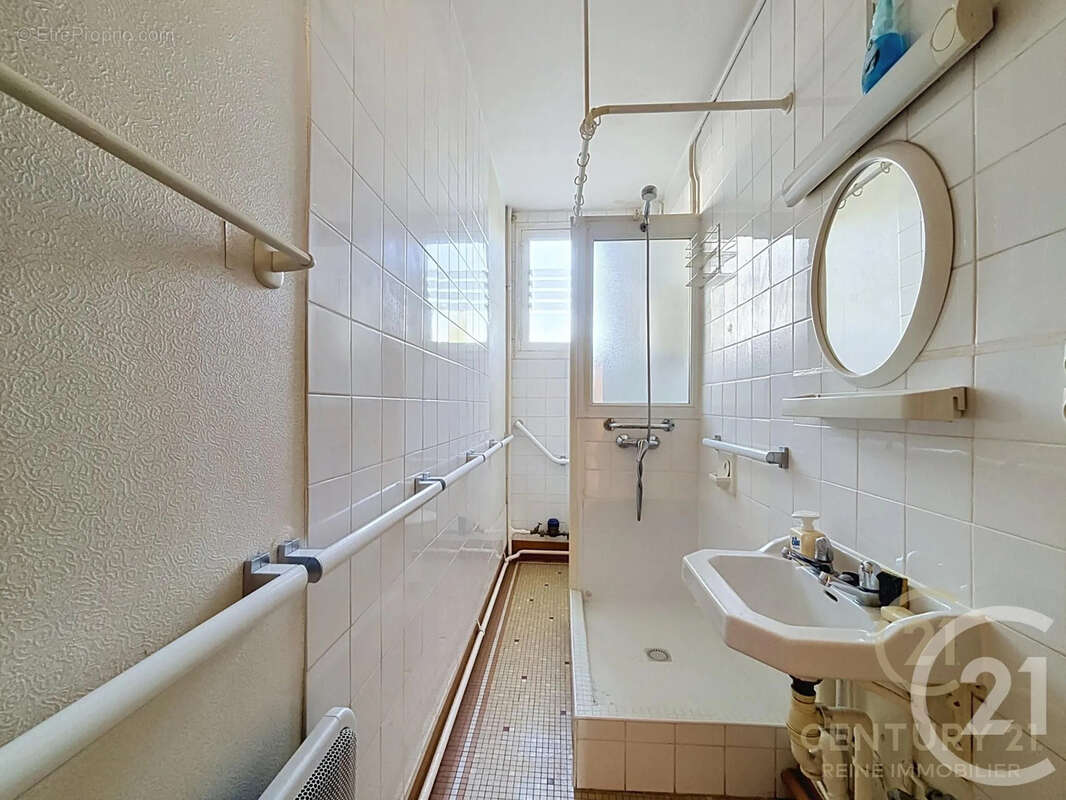 Appartement 56 m² à Rennes  - photo 2