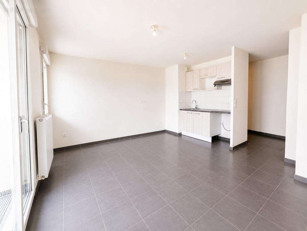 Appartement T3  Saint Martin du Touch proche gare - photo 3