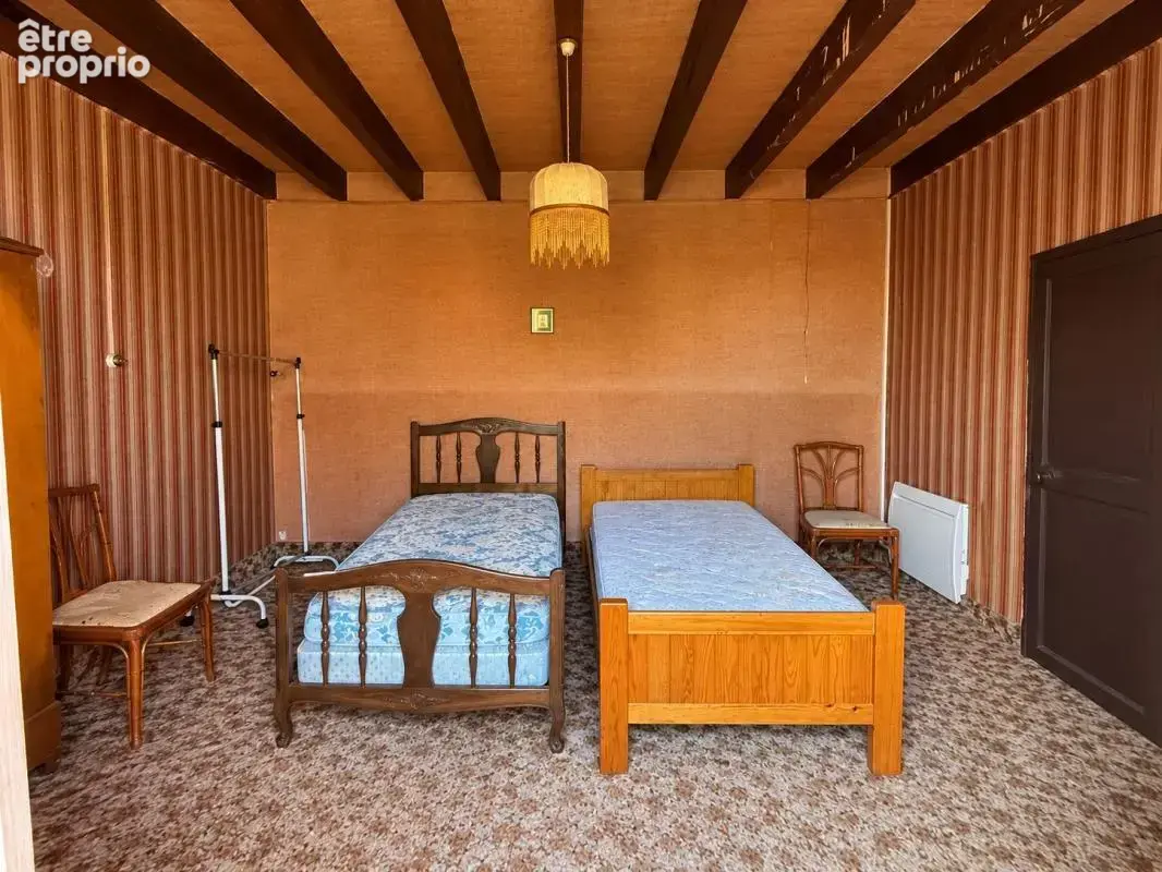 Maison de charme à rénover sur terrain arboré - photo 6