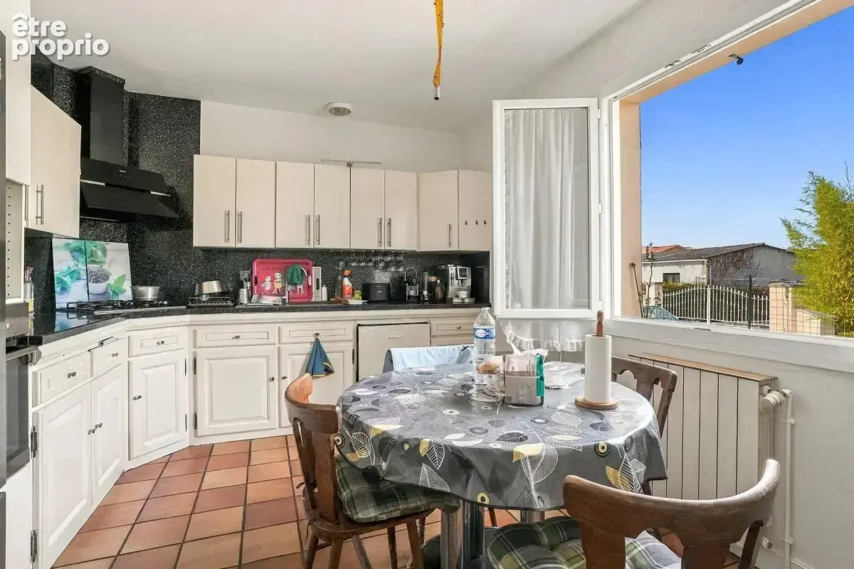 Maison de 7 pièces de 210 m² à Bruguières - photo 7