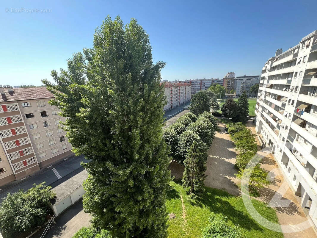 Appartement à VILLEURBANNE