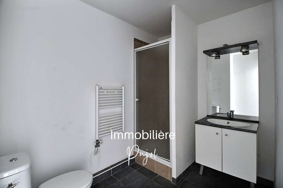 Appartement à MARSEILLE-2E