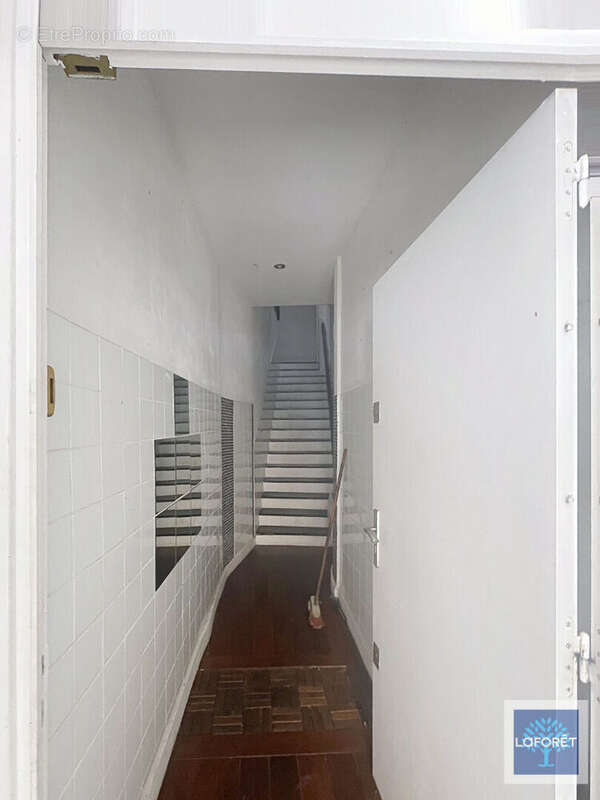 NICE -GAMBETTA / CENTRE-VILLE - Opportunité d'investissement - photo 12