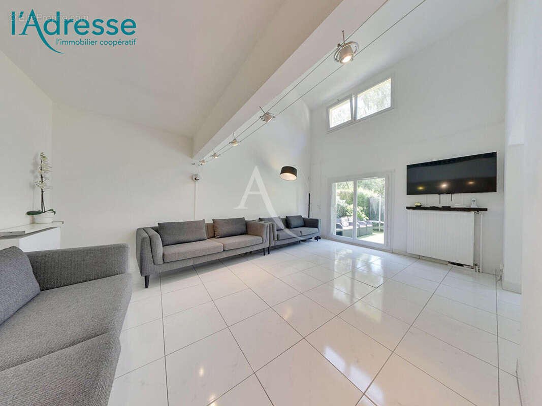 Maison Champs Sur Marne 7 pièce(s) 135 m² - photo 6