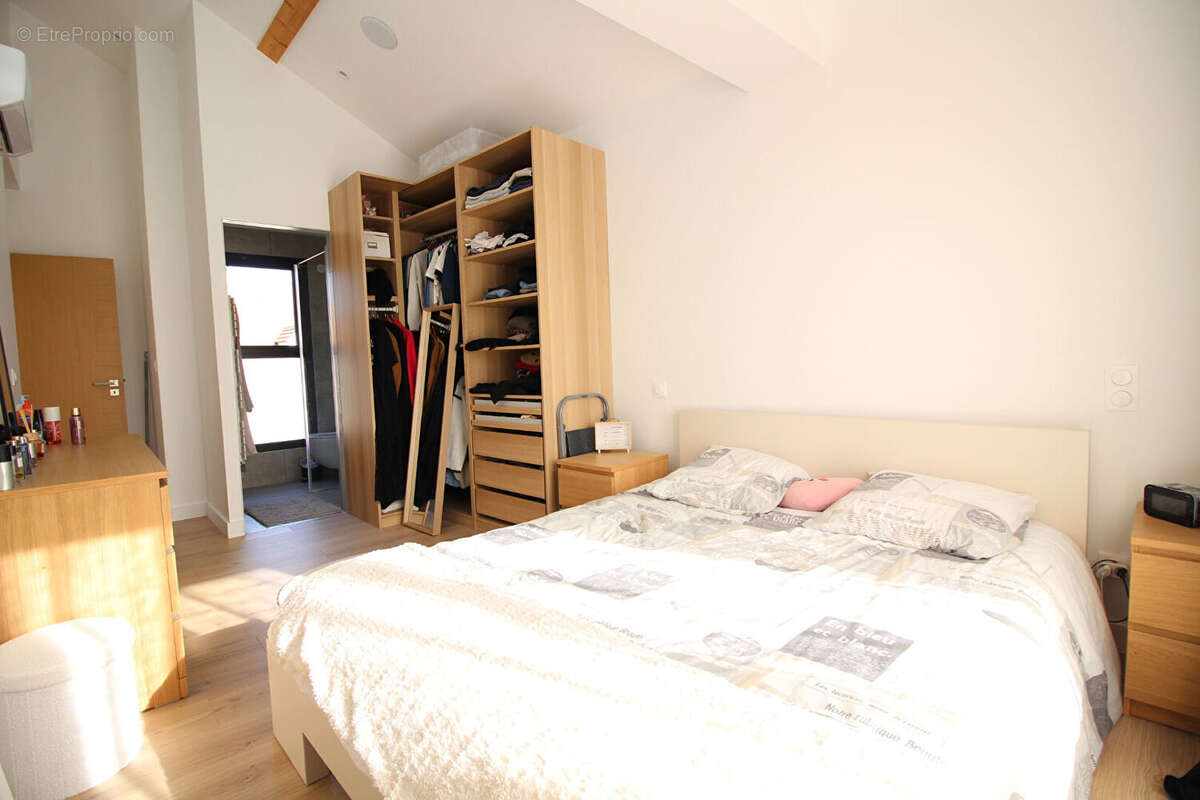 Maison à HOUILLES