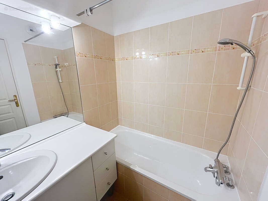 Appartement à LYON-9E