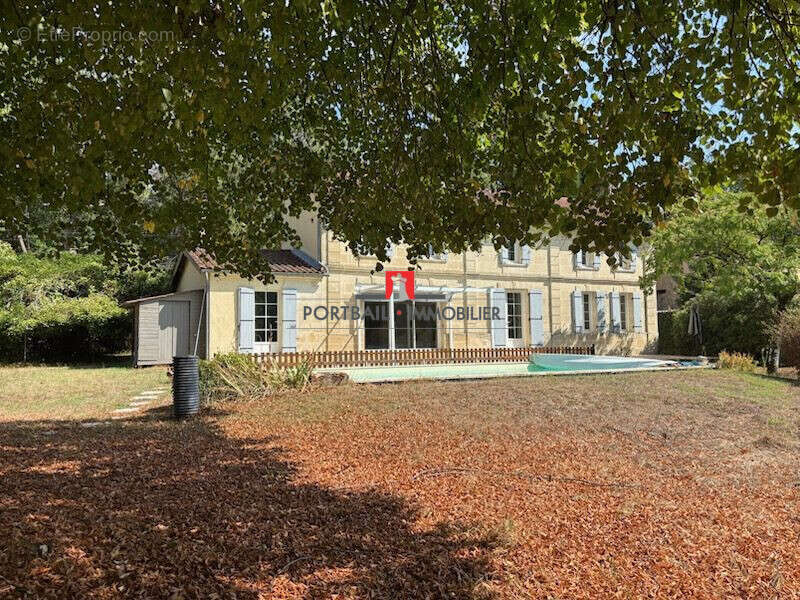 Photo Maison à Saint-Andre-De-Cubzac au prix de 368 500€