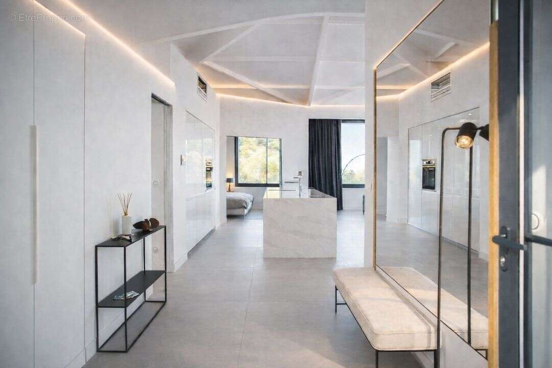 Appartement à SIX-FOURS-LES-PLAGES