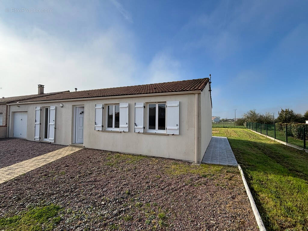 Maison à GRUES