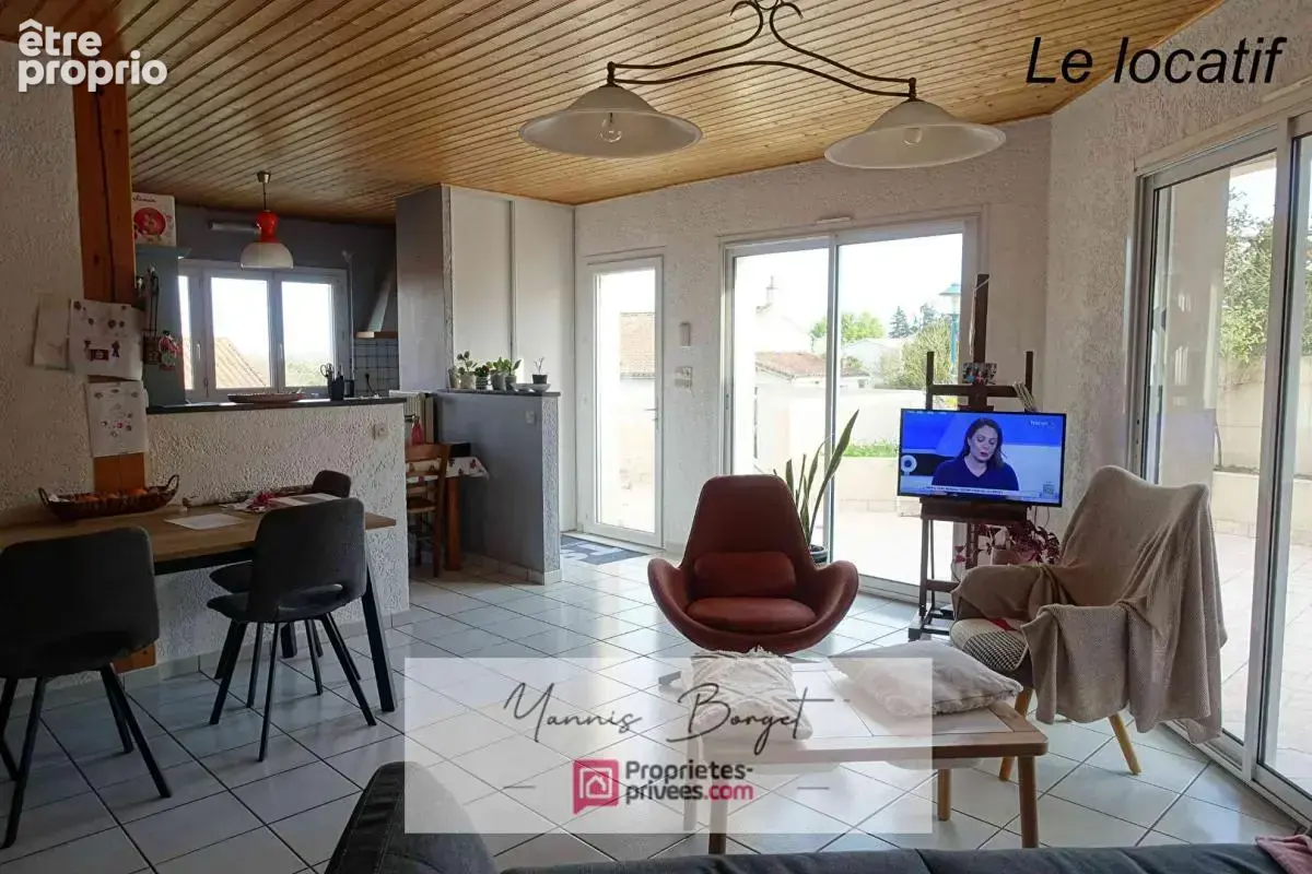 Ensemble immobilier avec double habitation - coeur de bourg de Chavagnes-en-Paillers - photo 12