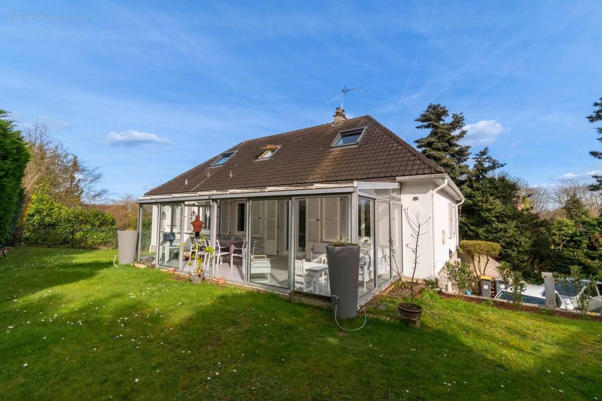 Maison à SAINT-BRICE-SOUS-FORET