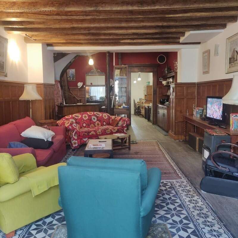 Maison à DUN-LE-PALESTEL